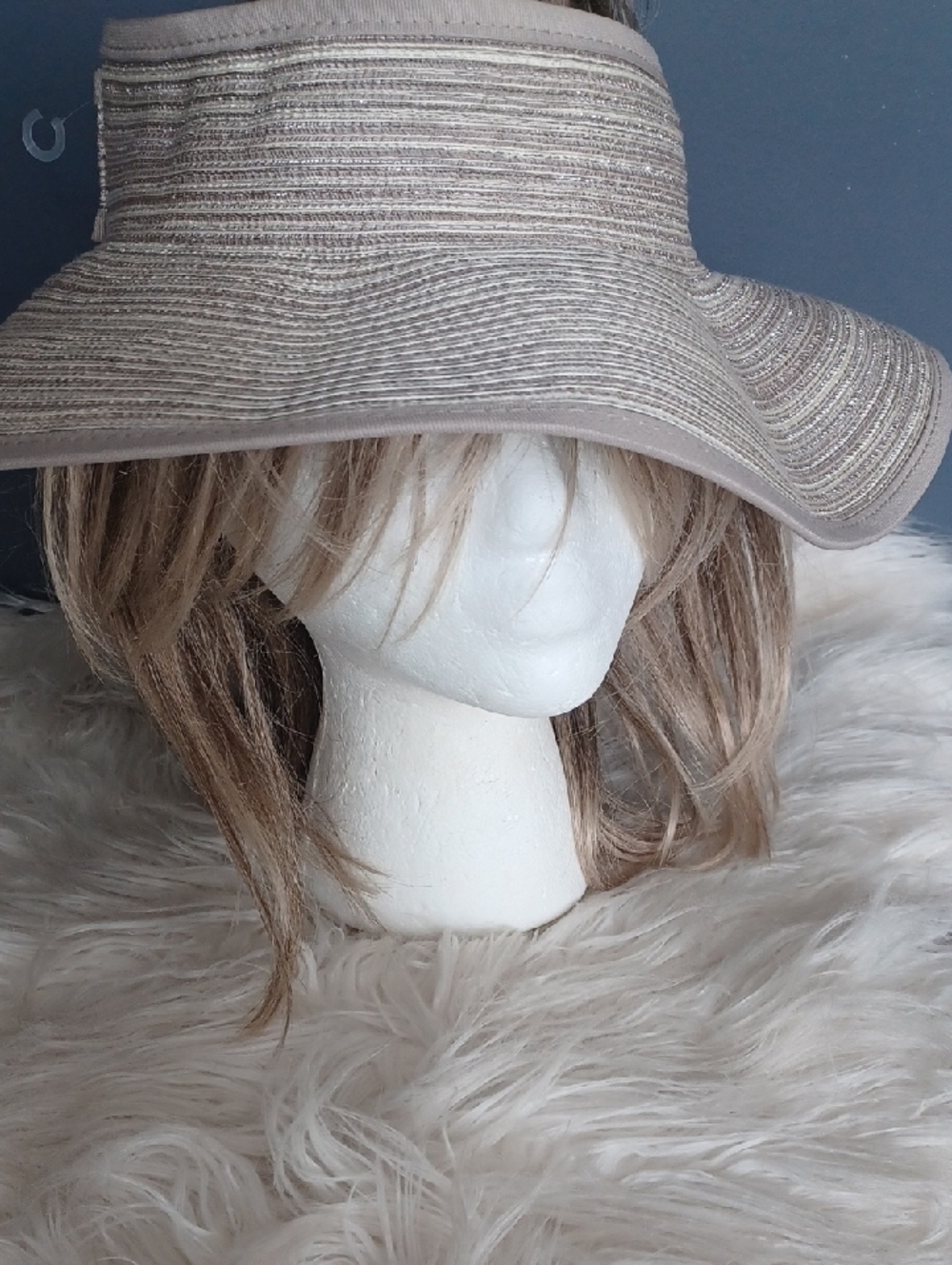 Nordstrom Rack Visor Hat - Picture 11 of 11